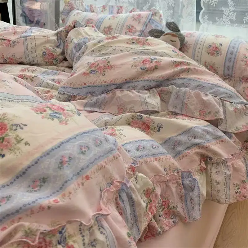 Korean Style Princess Floral B - огляд і ціна Aesthetic Floral Duvet Cover